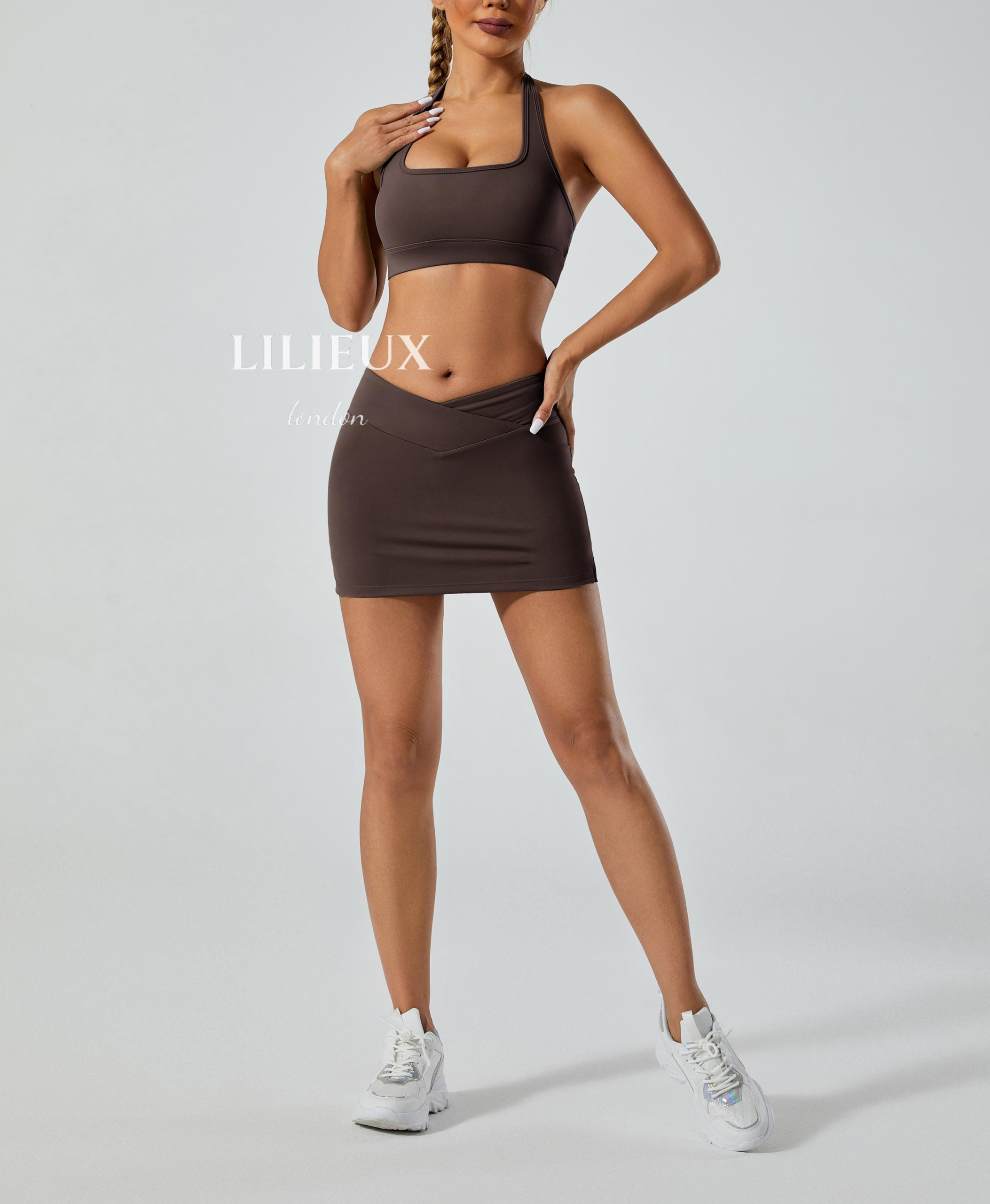 Halter Sports Bra and Skirt Set – Seamless Activewear