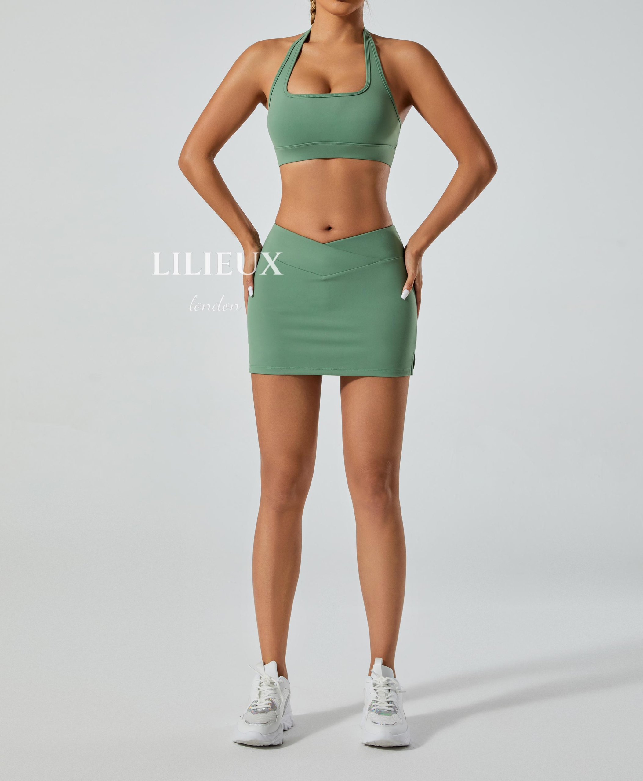 Halter Sports Bra and Skirt Set – Seamless Activewear